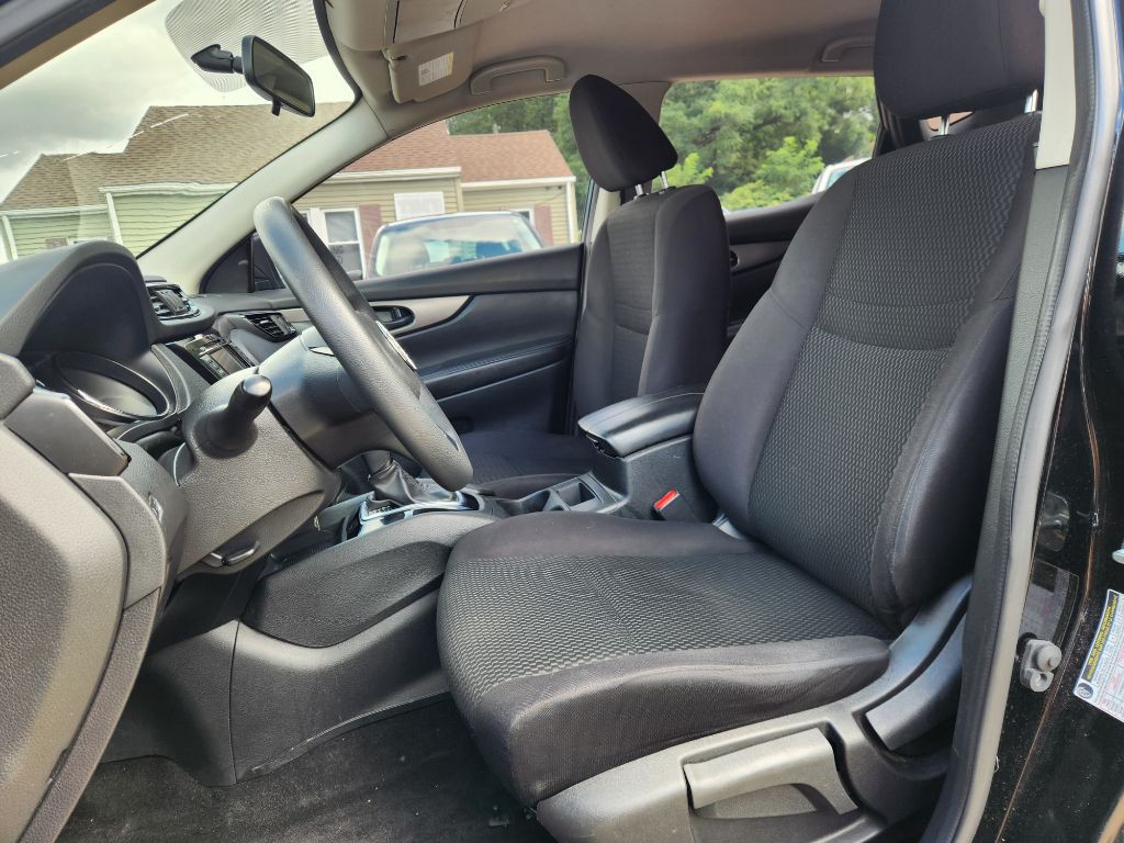 2019 Nissan Rogue Image 22