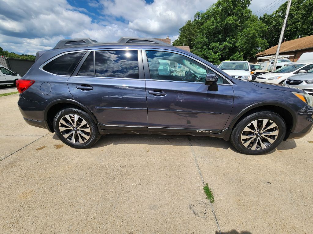 2015 Subaru Outback Image 4