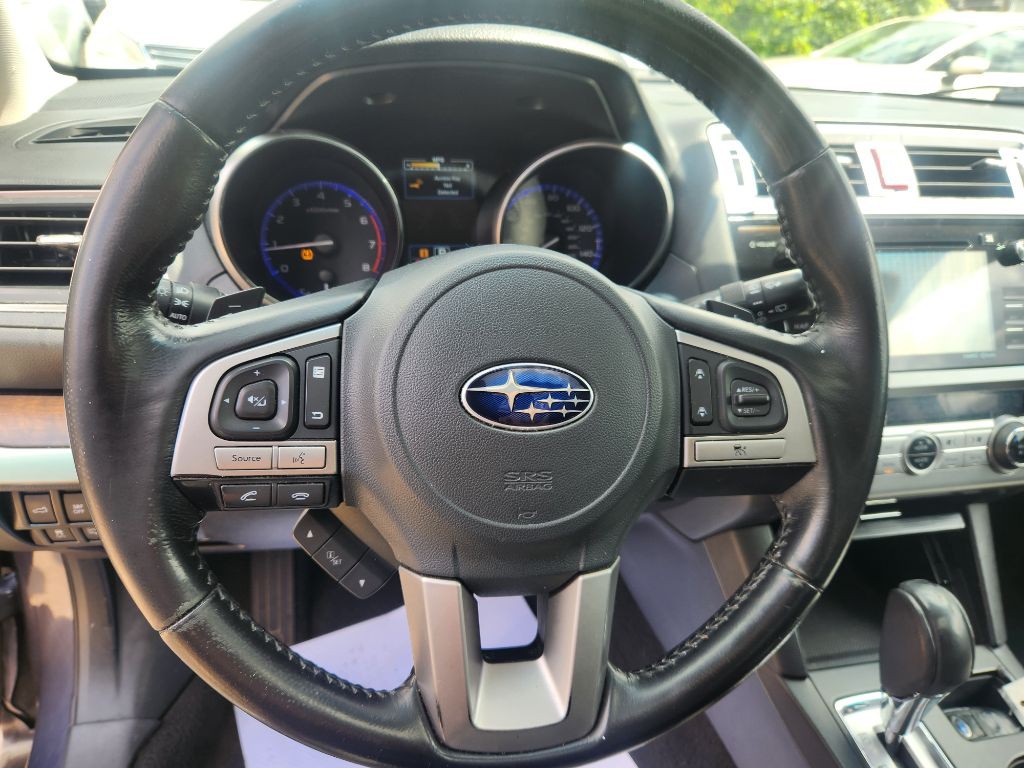 2015 Subaru Outback Image 14