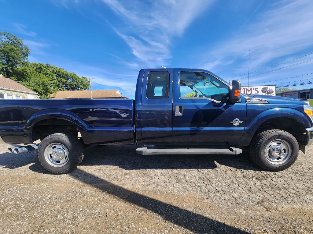 2015 Ford F-350 Image 3