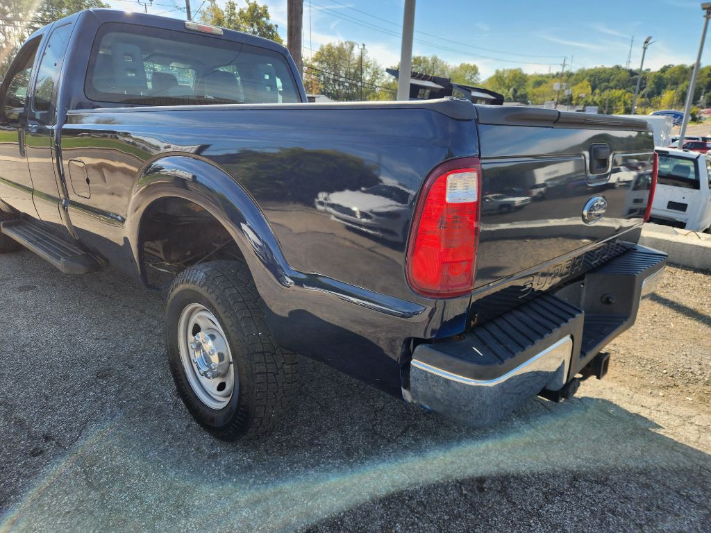 2015 Ford F-350 Image 9