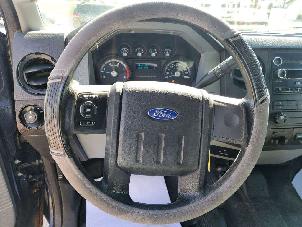 2015 Ford F-350 Image 15