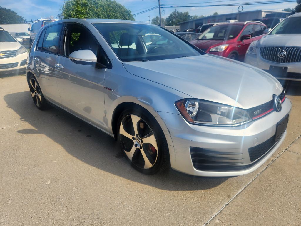 2015 Volkswagen GTI Image 3
