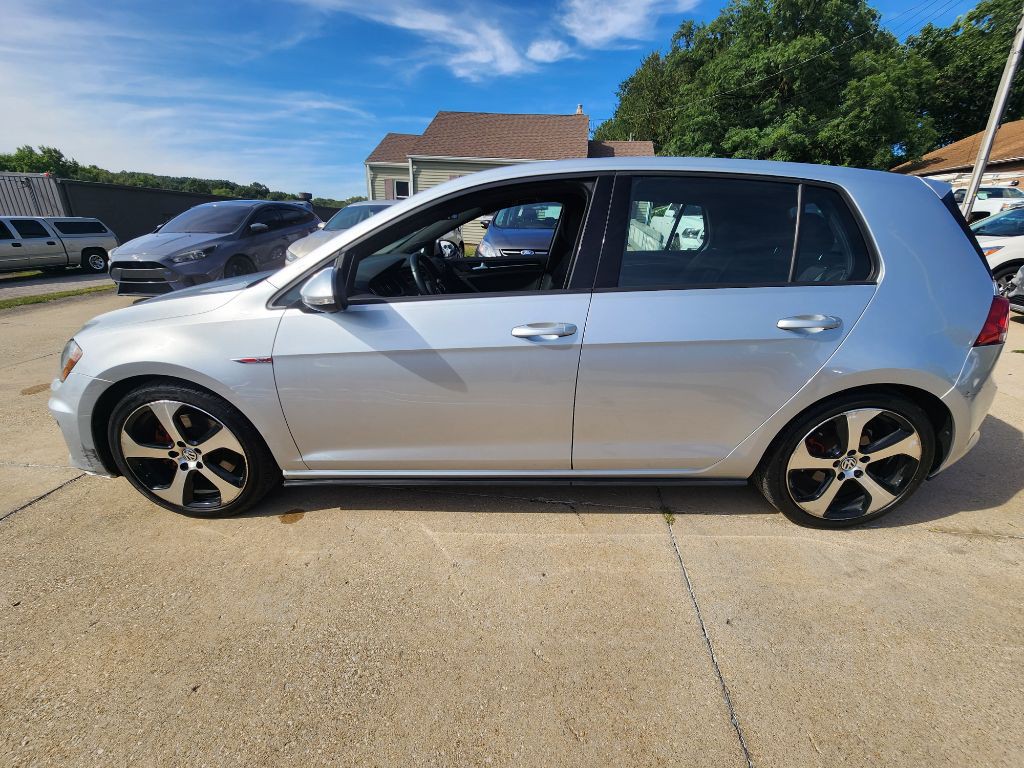 2015 Volkswagen GTI Image 10