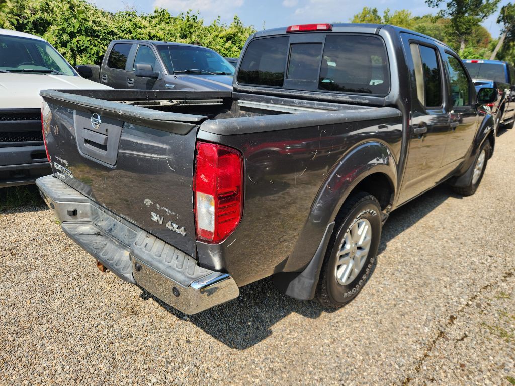 2016 Nissan Frontier Image 5