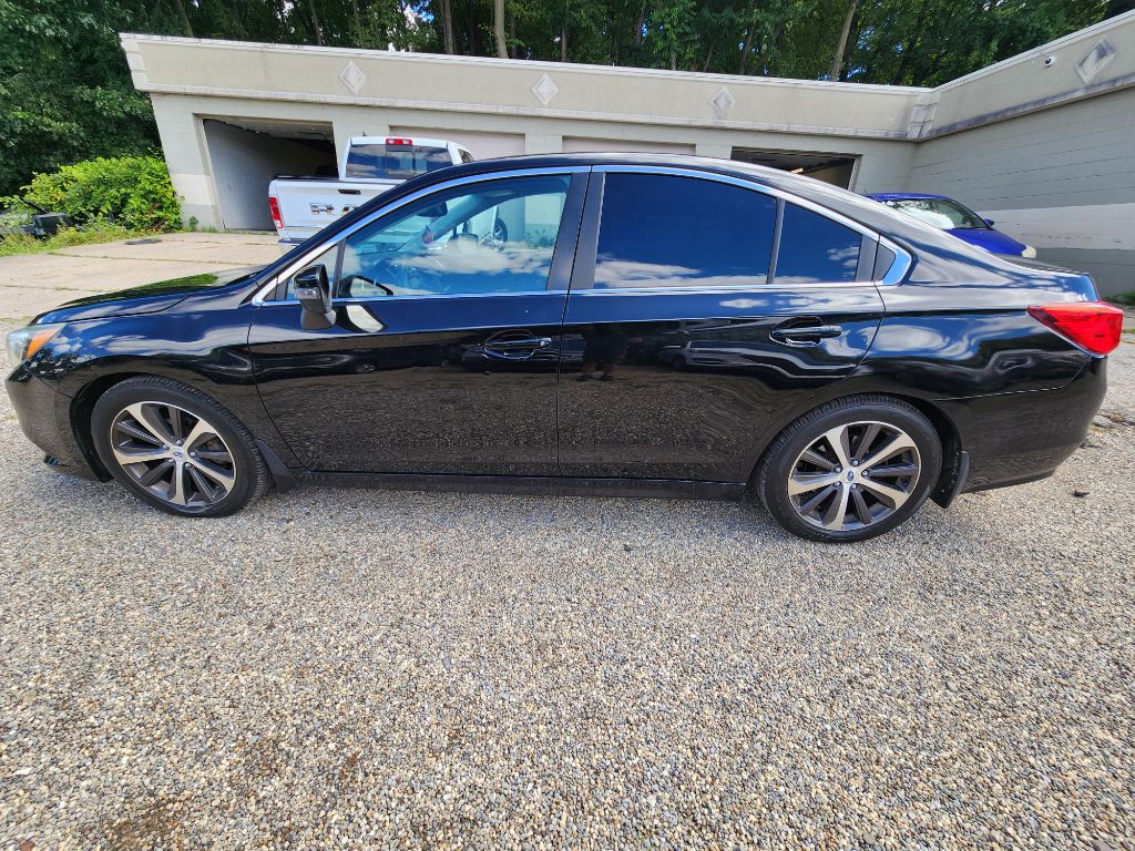 2015 Subaru Legacy Image 8