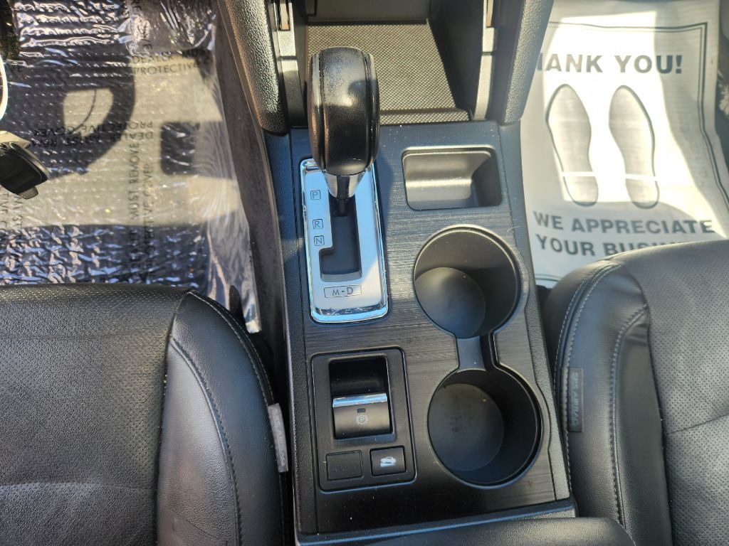 2015 Subaru Legacy Image 18