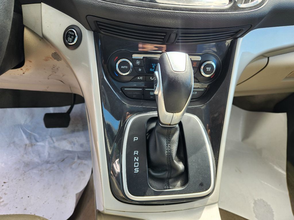2013 Ford Escape Image 17