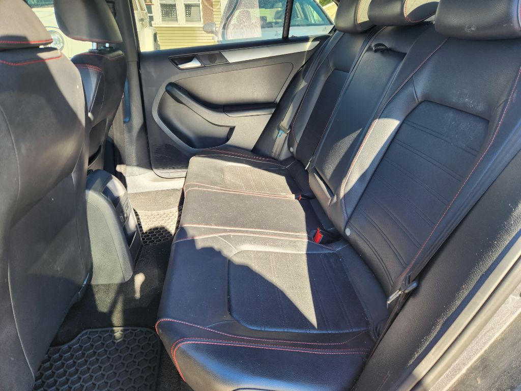 2014 Volkswagen Jetta Image 10