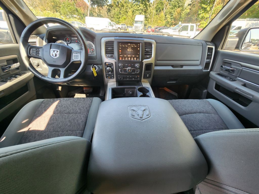 2015 RAM 1500 Image 10