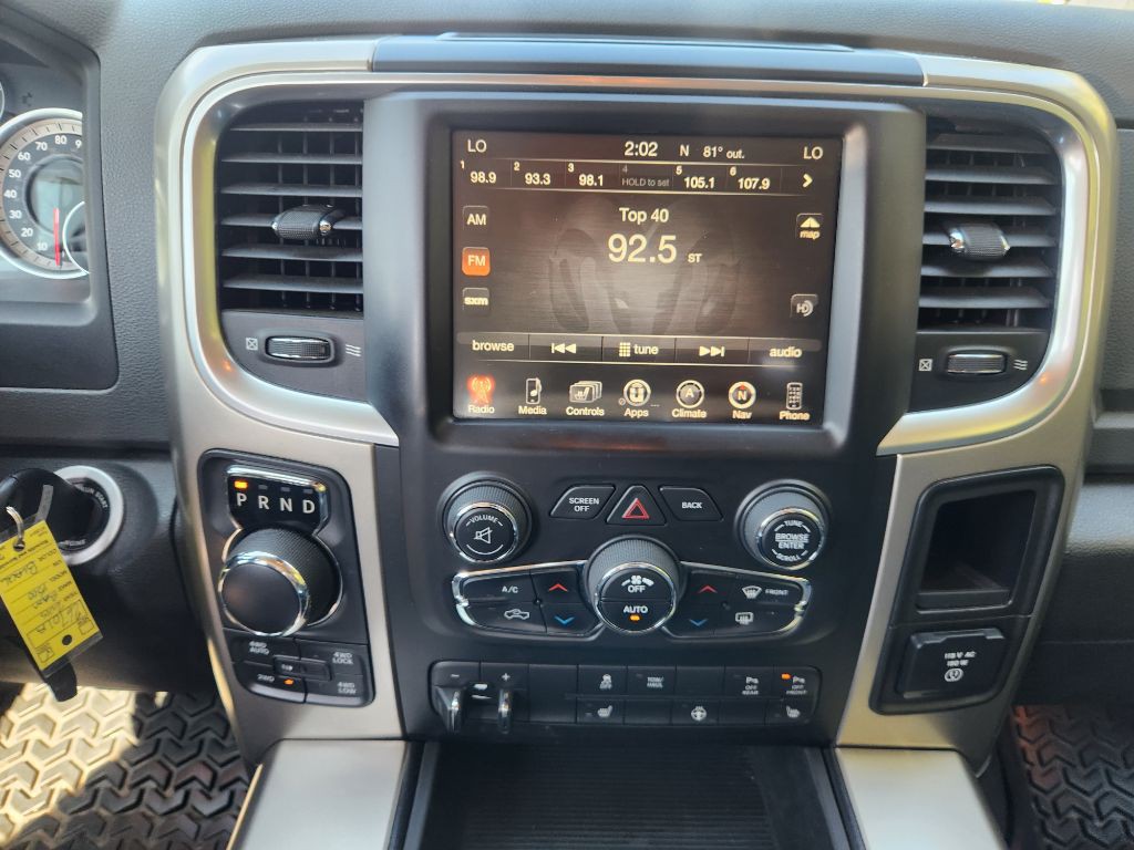 2015 RAM 1500 Image 12