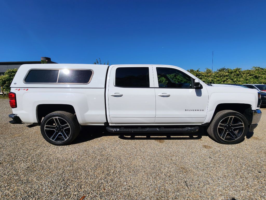 2017 Chevrolet Silverado 1500 Image 3