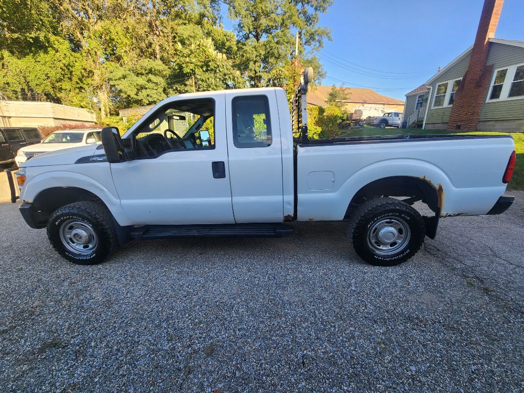 2015 Ford F-250 Image 9