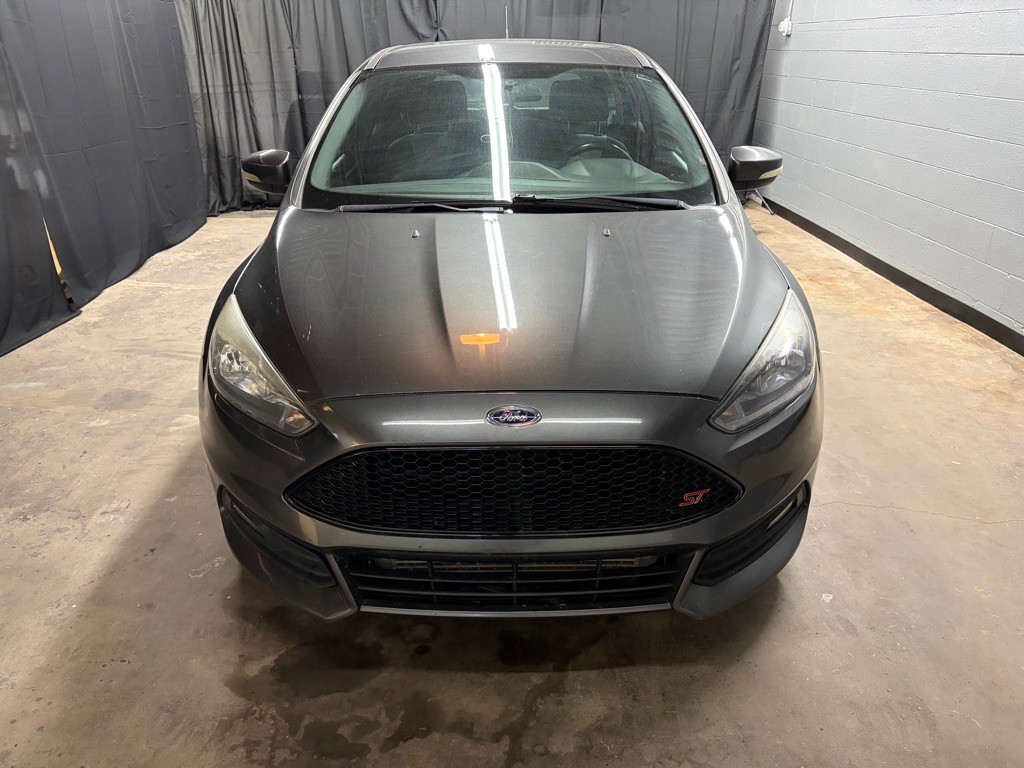 2017 Ford Focus Image 16