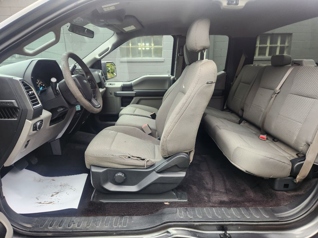 2016 Ford F-150 Image 9