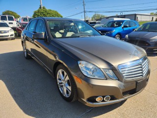 Image for 2011 Mercedes-Benz E-Class E 350 4MATIC ID: 6885746