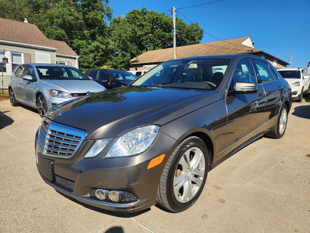 2011 Mercedes-Benz E-Class Image 5