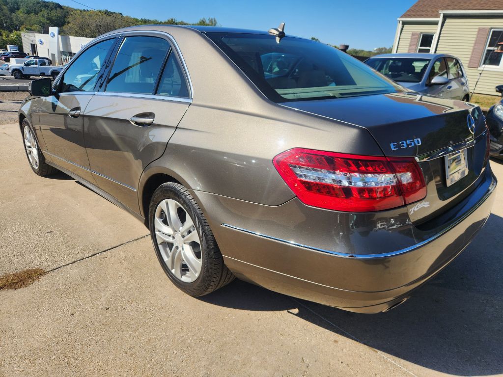 2011 Mercedes-Benz E-Class Image 7