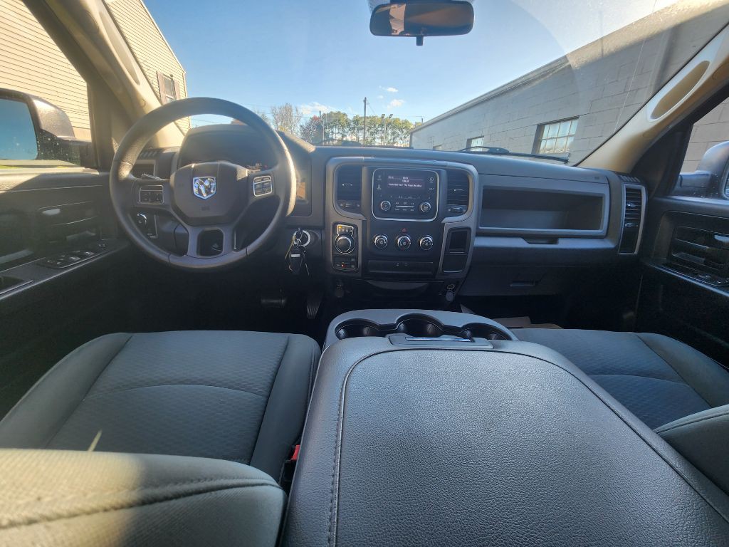 2014 RAM 1500 Image 10