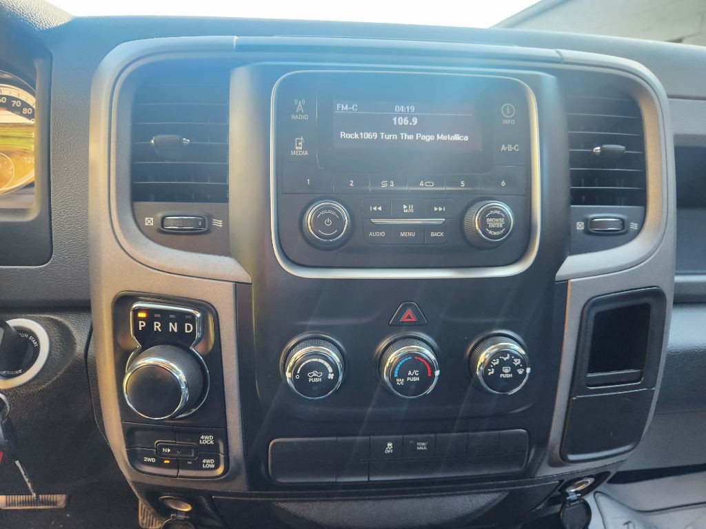 2014 RAM 1500 Image 14