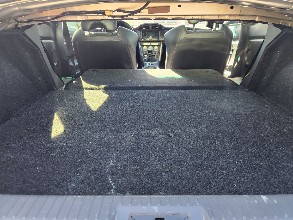 2013 Subaru BRZ Image 9