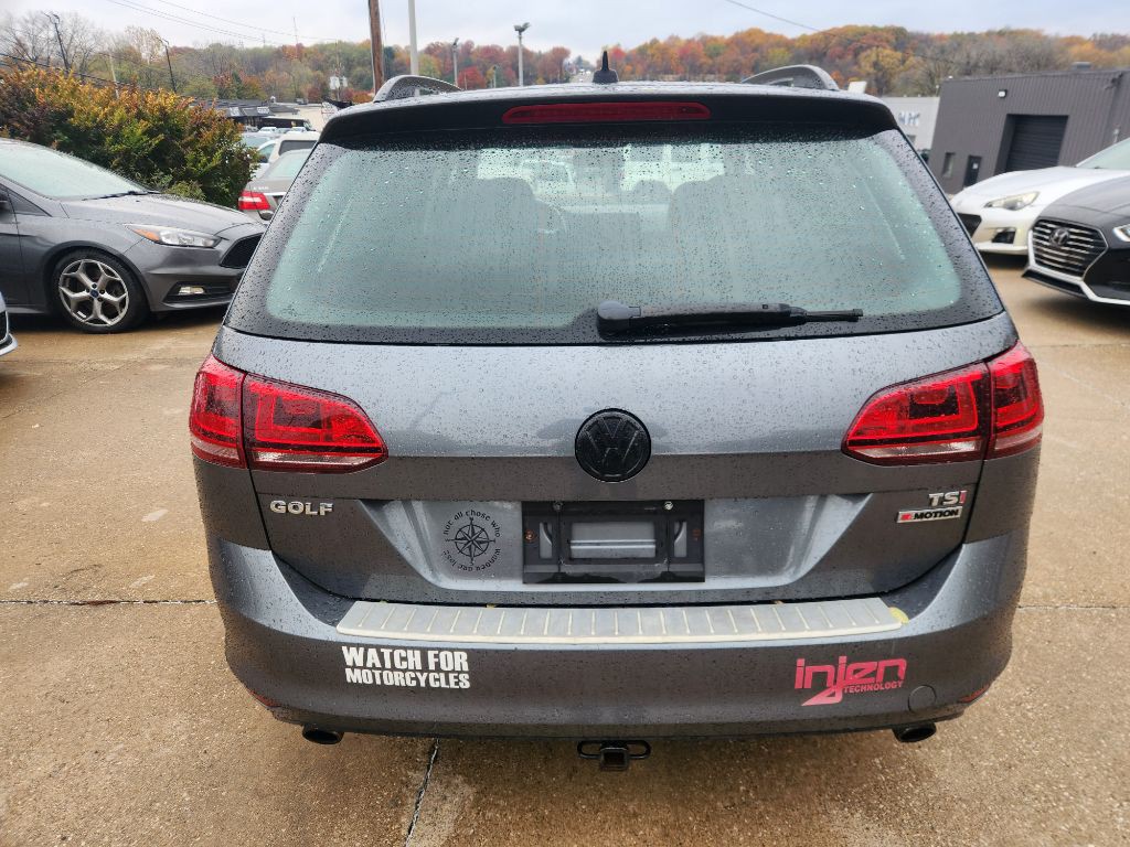 2017 Volkswagen Golf Image 6