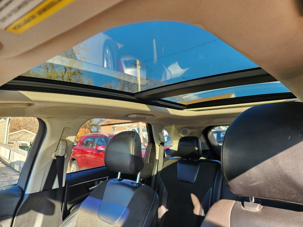 2016 Ford Edge Image 13