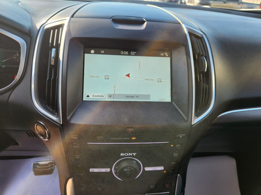 2016 Ford Edge Image 15