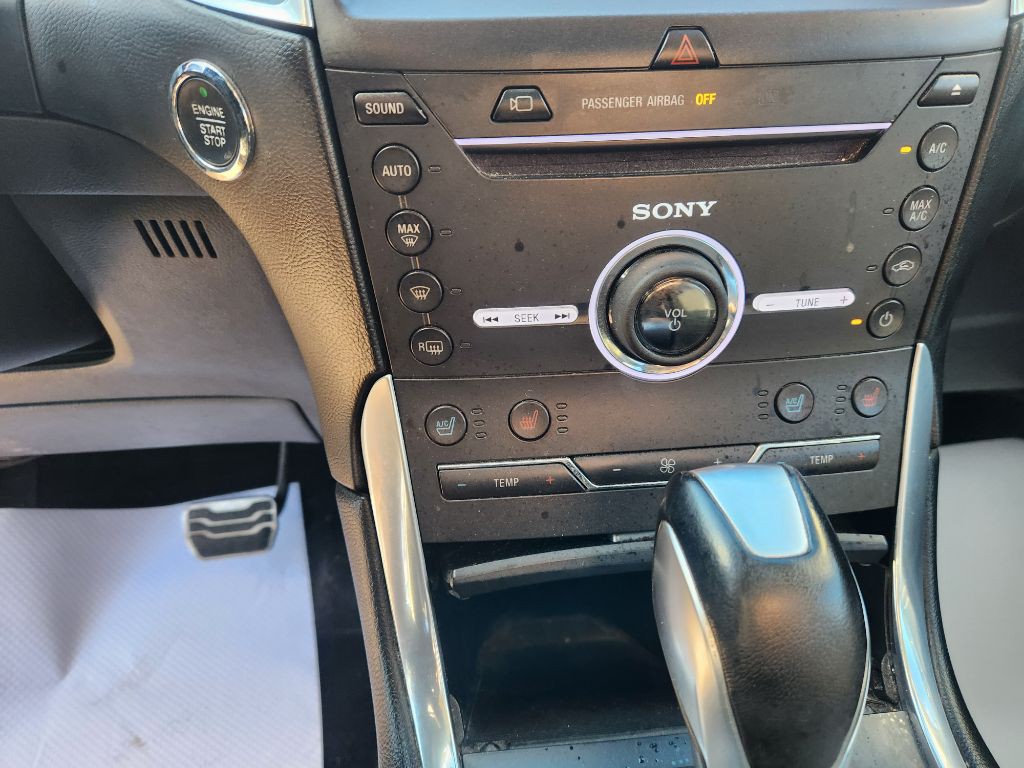 2016 Ford Edge Image 16