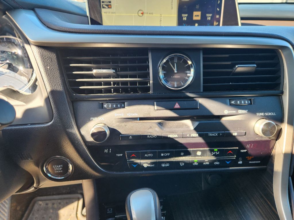 2017 Lexus RX Image 18