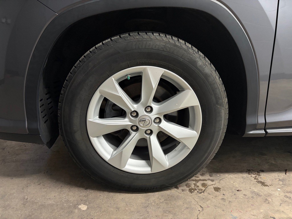 2017 Lexus RX Image 3