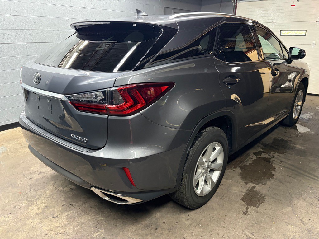 2017 Lexus RX Image 8