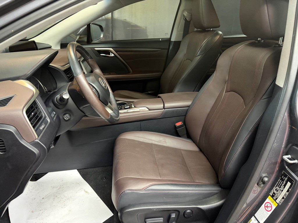 2017 Lexus RX Image 19