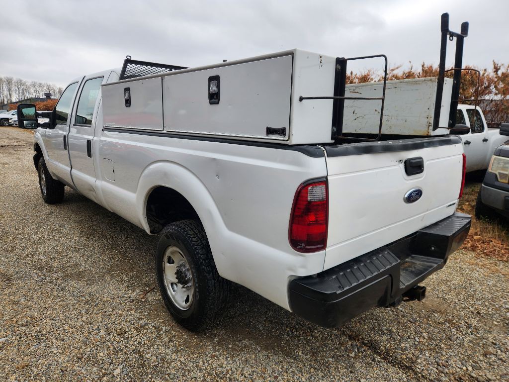 2013 Ford F-350 Image 9