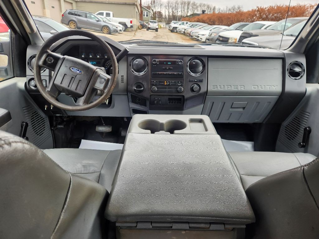 2013 Ford F-350 Image 13