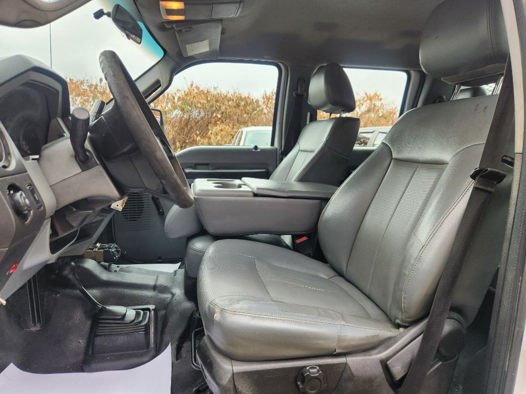 2013 Ford F-350 Image 19