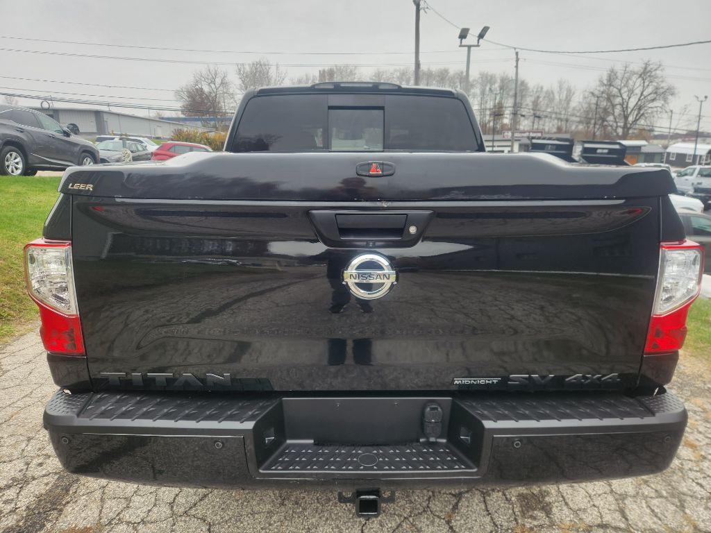 2018 Nissan Titan Image 6
