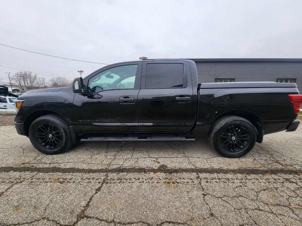 2018 Nissan Titan Image 8