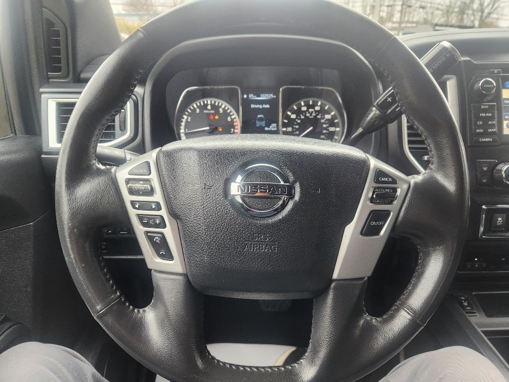 2018 Nissan Titan Image 13