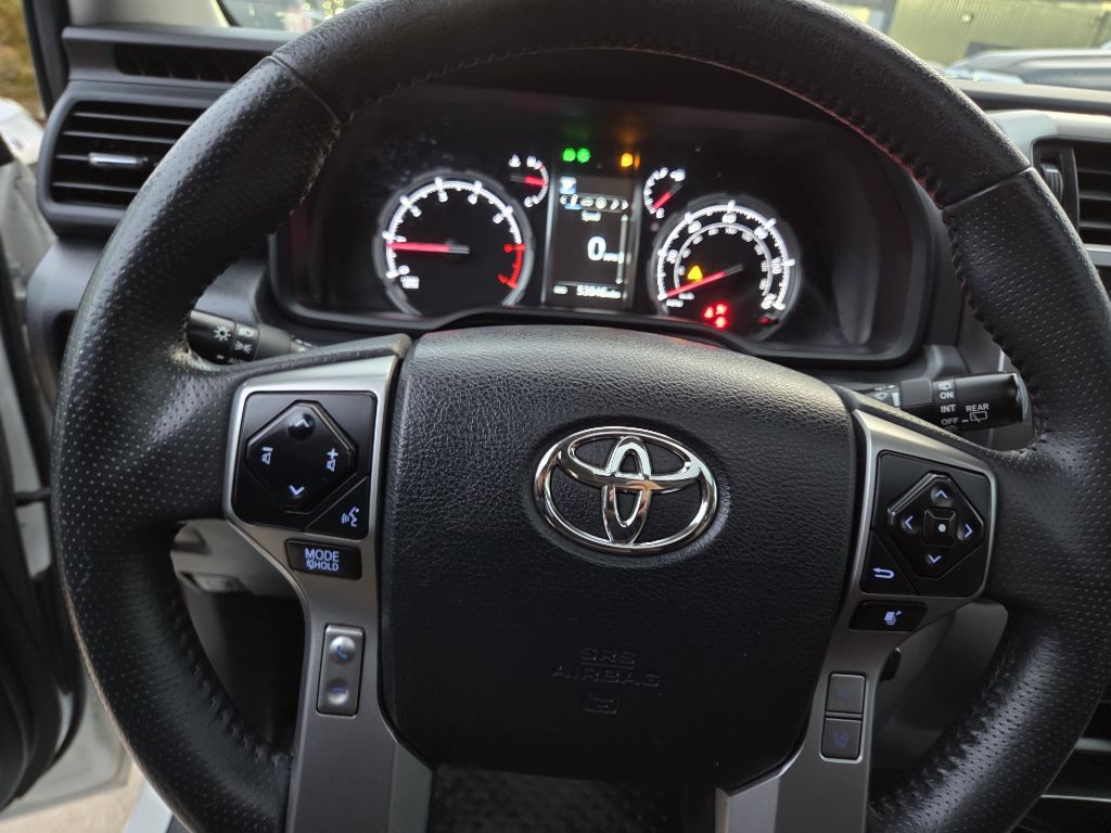 2021 Toyota 4Runner Image 19