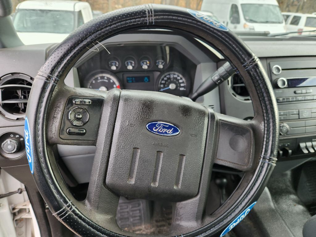 2015 Ford F-350 Image 11