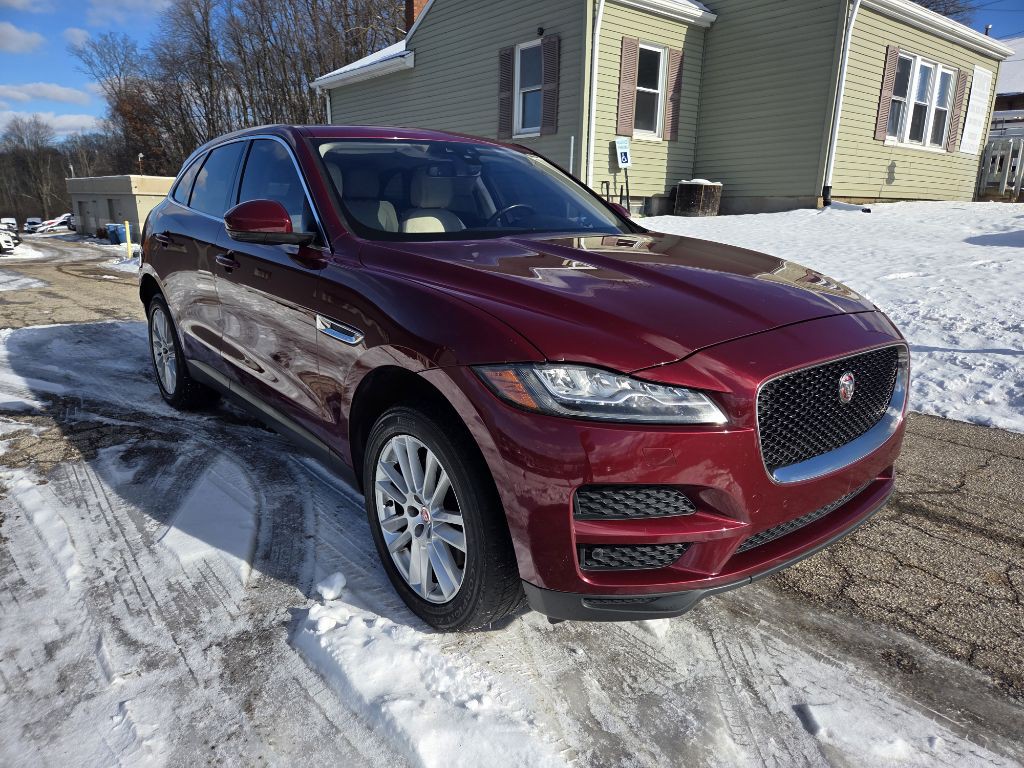 2017 Jaguar F-PACE Image 3