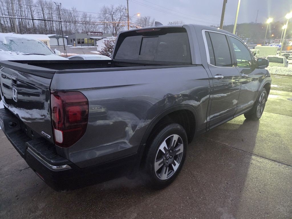 2018 Honda Ridgeline Image 6