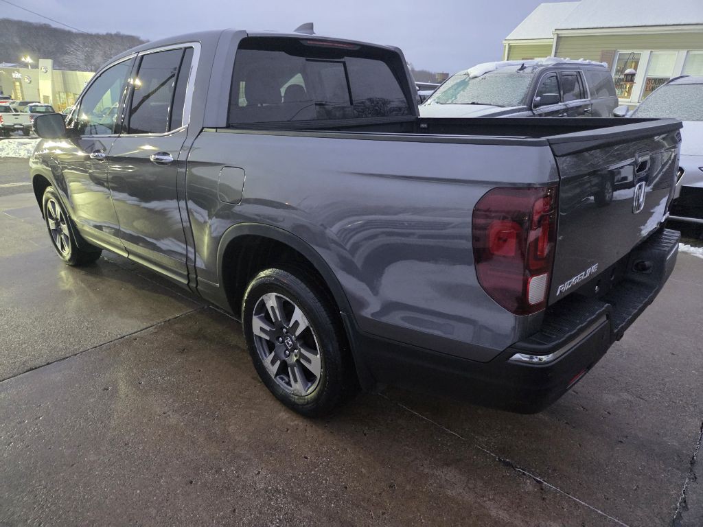 2018 Honda Ridgeline Image 8