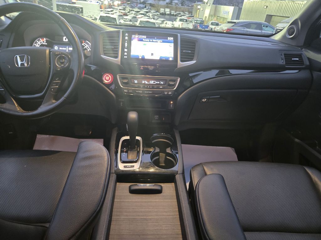 2018 Honda Ridgeline Image 11