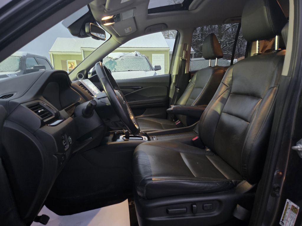 2018 Honda Ridgeline Image 13