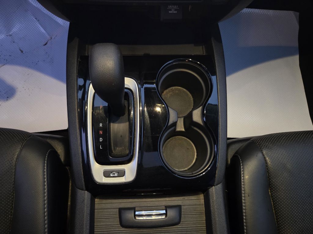 2018 Honda Ridgeline Image 17