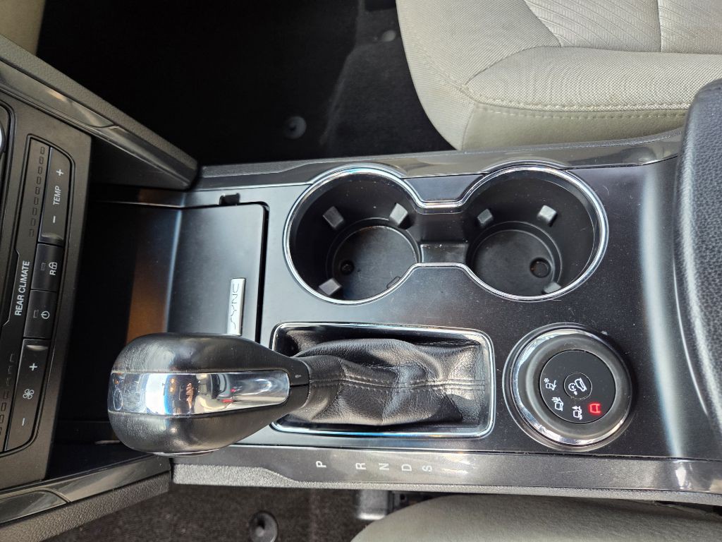 2019 Ford Explorer Image 16