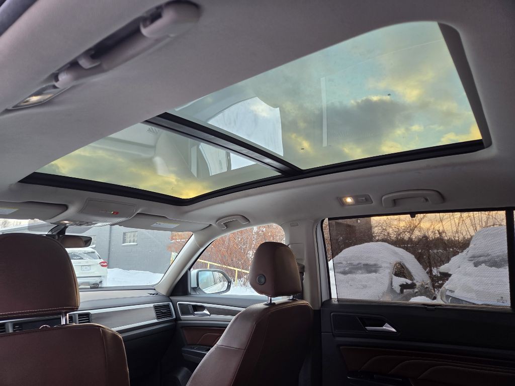 2021 Volkswagen Atlas Image 12