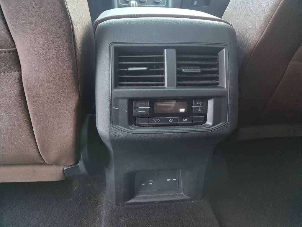 2021 Volkswagen Atlas Image 13